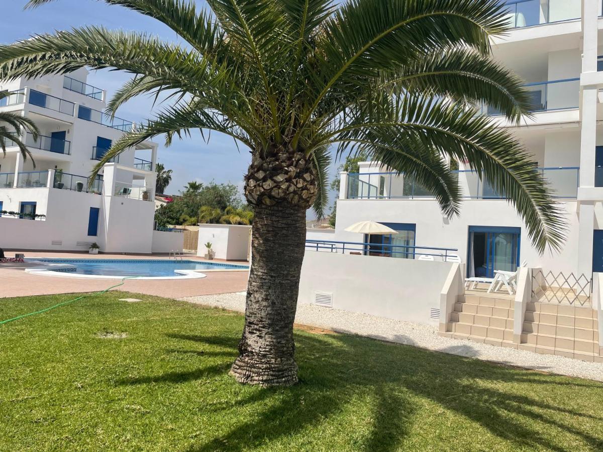 Apartamento 4 Personas, Amplias Terrazas Y 2Oo Mt De La Playa Dénia Buitenkant foto